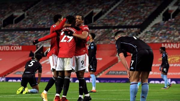 Manchester United “soán” ngôi của Liverpool Manchester United “soán” ngôi của Liverpool