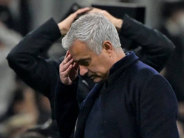 Bóng đá Quốc tế 22/2: Mourinho muốn tái hợp thêm người cũ ở EPL