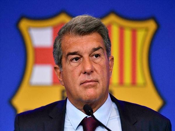 Tin Barca 24/3: Chủ tịch Barca bị sếp La Liga công kích gay gắt