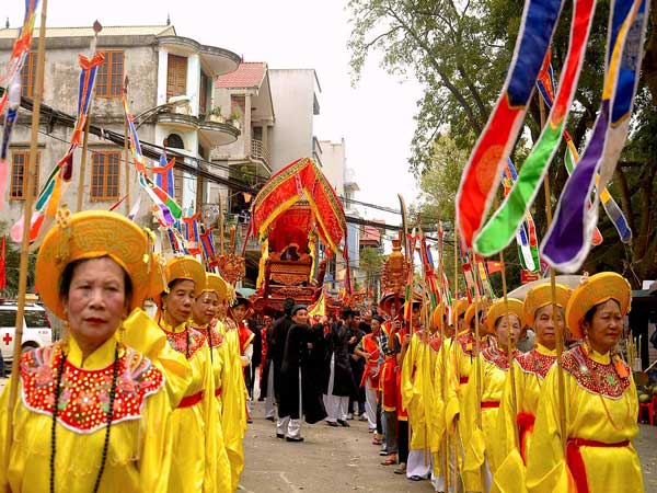 Những đặc điểm cơ bản của lễ hội chùa thầy