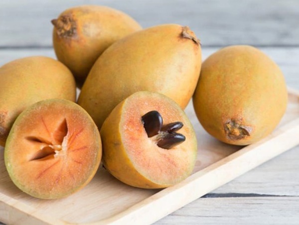 Chiêm bao thấy quả hồng xiêm ẩn chứa điều gì?