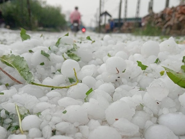 Giải mã nằm mơ thấy mưa đá có cảnh báo gì?